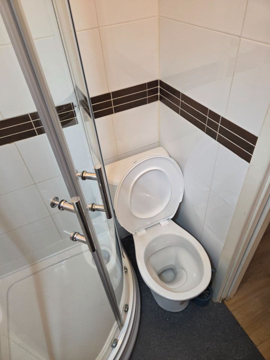 Pronájem bytu Garsoniéra 18 m², Zúžená, Praha, Praha Pronájem bytu Garsoniéra 18 m², Zúžená, Praha, Praha