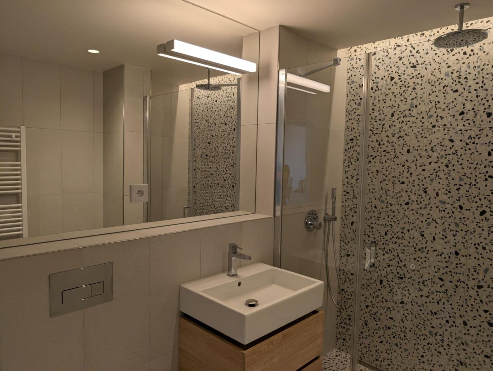 Pronájem bytu 1+kk 33 m², U Komína, Praha, Praha Pronájem bytu 1+kk 33 m², U Komína, Praha, Praha