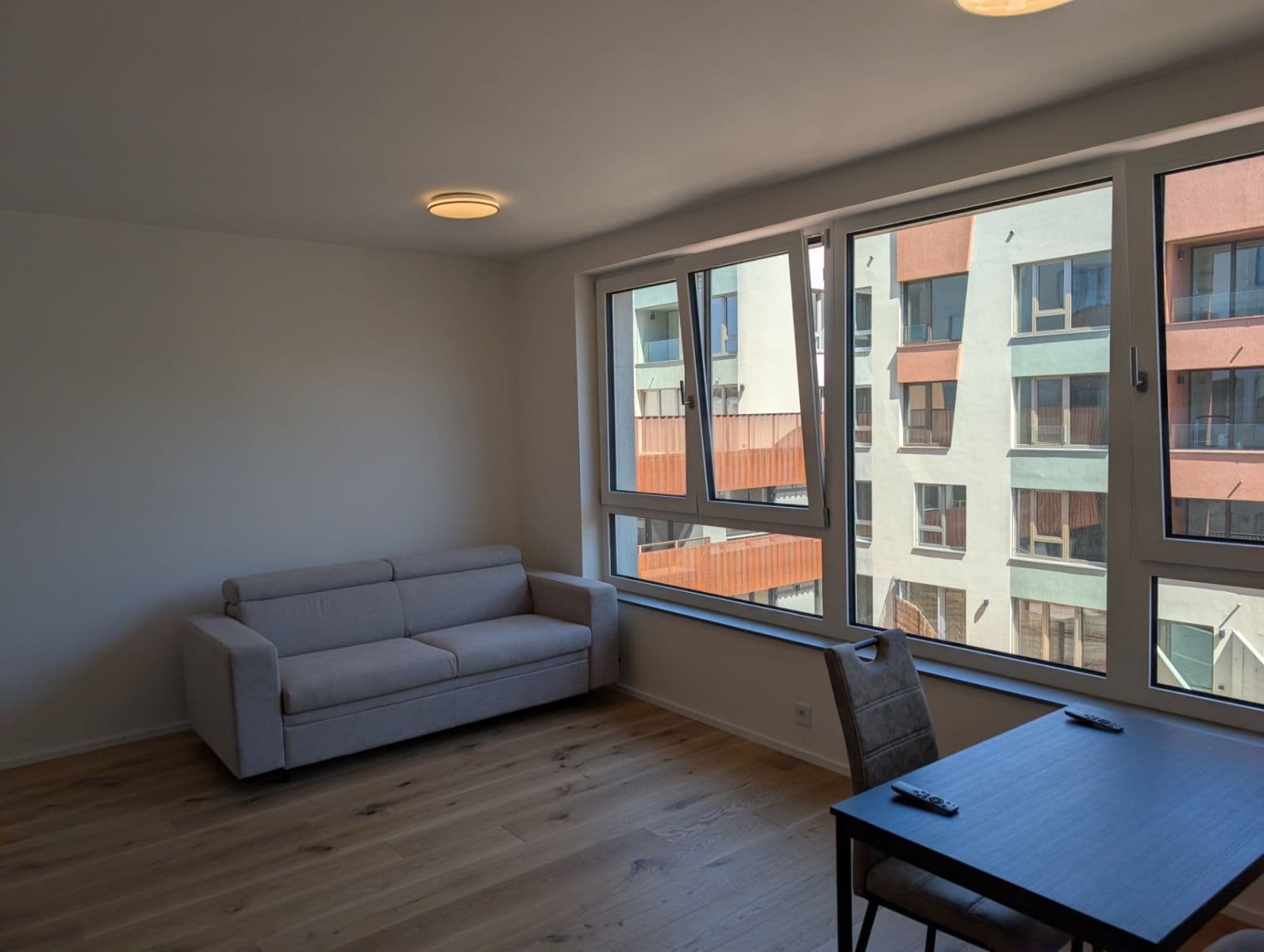 Pronájem bytu 1+kk 33 m², U Komína, Praha, Praha Pronájem bytu 1+kk 33 m², U Komína, Praha, Praha