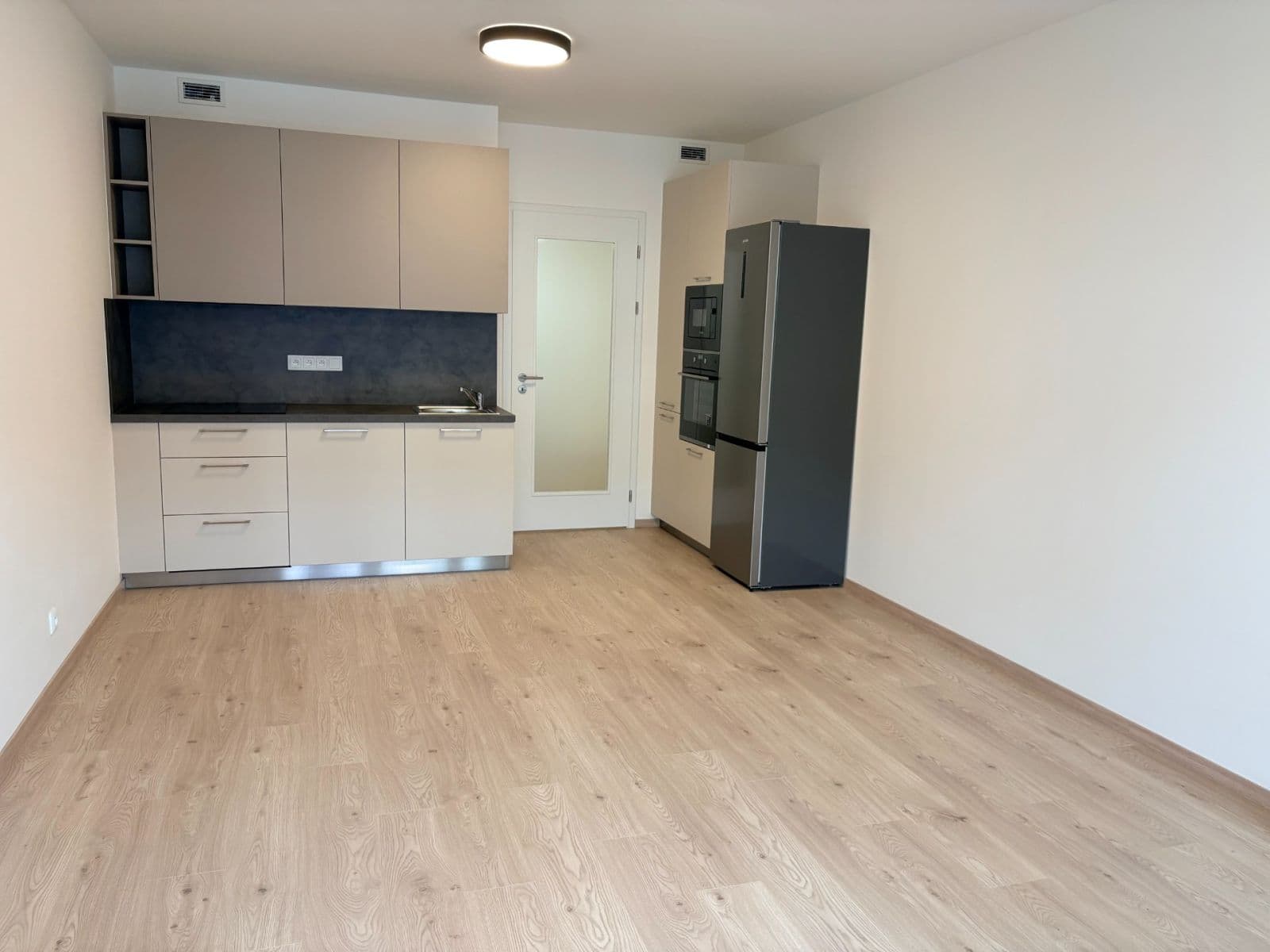 Pronájem bytu 1+kk 33 m², Poděbradská, Praha, Praha Pronájem bytu 1+kk 33 m², Poděbradská, Praha, Praha