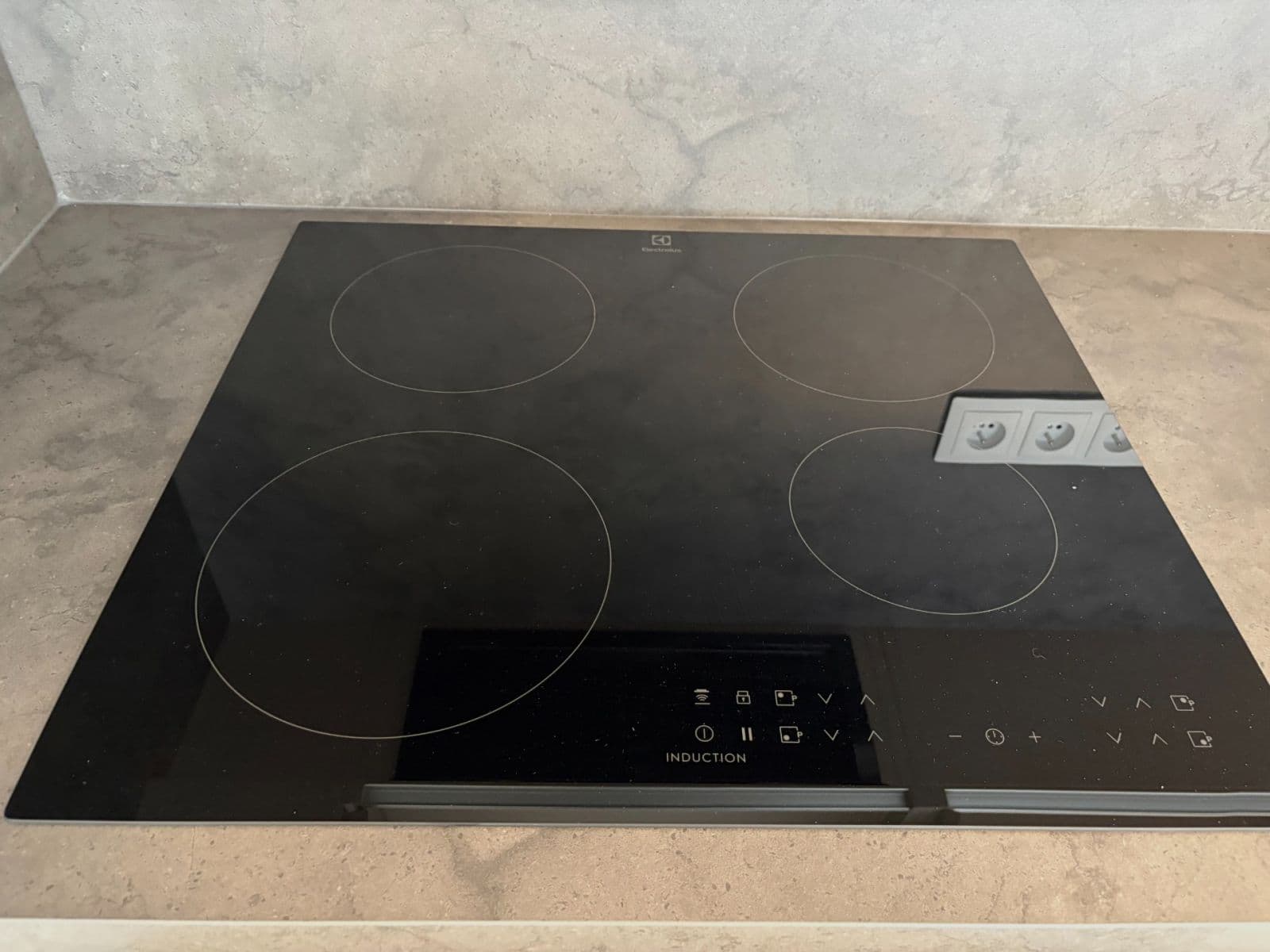 Pronájem bytu 1+kk 33 m², Poděbradská, Praha, Praha Pronájem bytu 1+kk 33 m², Poděbradská, Praha, Praha