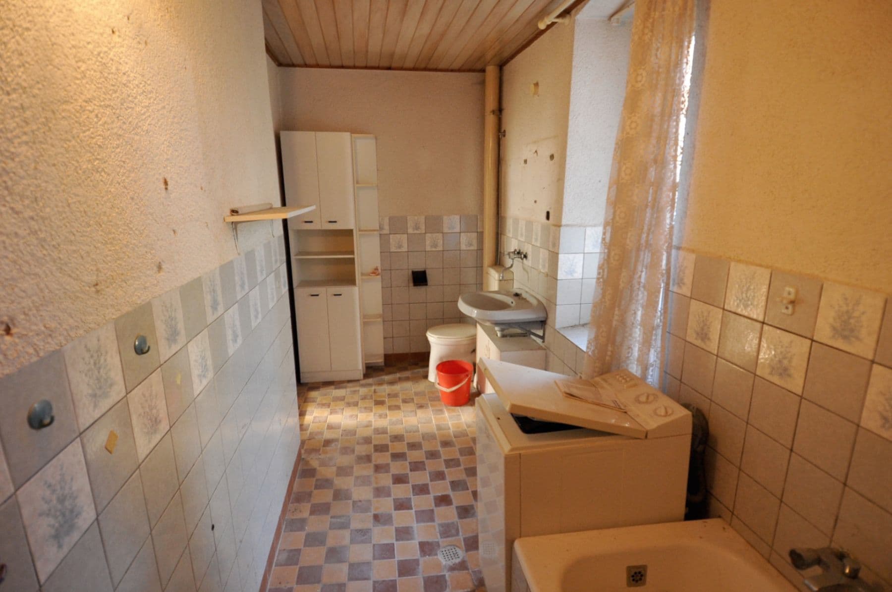 Prodej domu 200 m², pozemek 1.623 m², Hauptstraße, Oderwitz, Sasko Prodej domu 200 m², pozemek 1.623 m², Hauptstraße, Oderwitz, Sasko