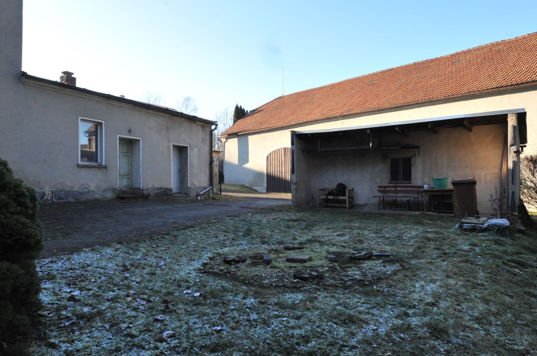 Prodej domu 200 m², pozemek 1.623 m², Hauptstraße, Oderwitz, Sasko Prodej domu 200 m², pozemek 1.623 m², Hauptstraße, Oderwitz, Sasko