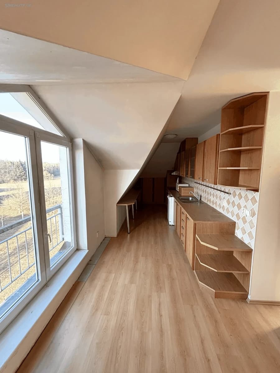Prodej bytu 3+kk 83 m², Dubinská, Pardubice, Pardubický kraj Prodej bytu 3+kk 83 m², Dubinská, Pardubice, Pardubický kraj