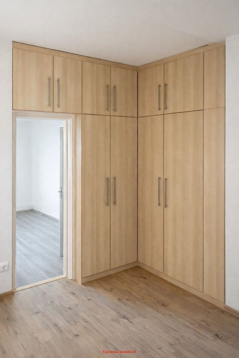 Pronájem bytu 3+1 71 m², Ke Studánce, Orlová, Moravskoslezský kraj Pronájem bytu 3+1 71 m², Ke Studánce, Orlová, Moravskoslezský kraj