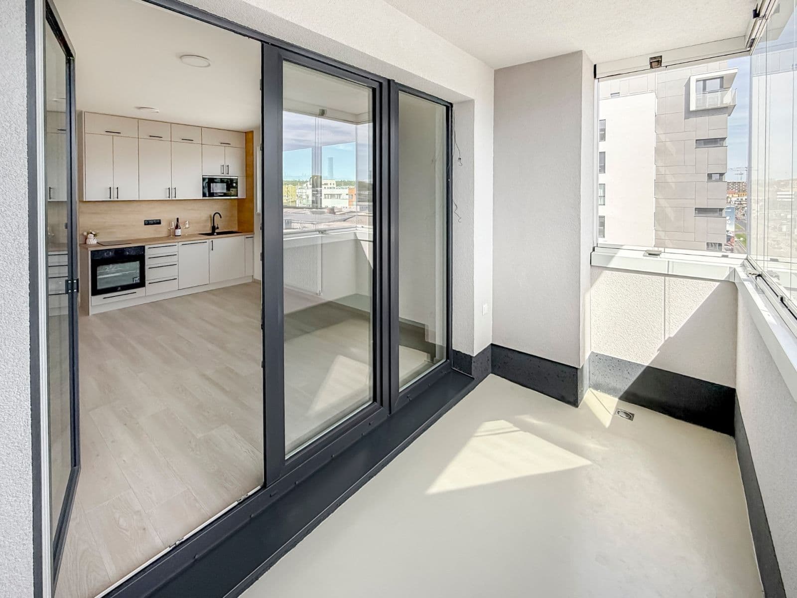 Pronájem bytu 1+kk 39 m², Bukačova, Praha, Praha Pronájem bytu 1+kk 39 m², Bukačova, Praha, Praha