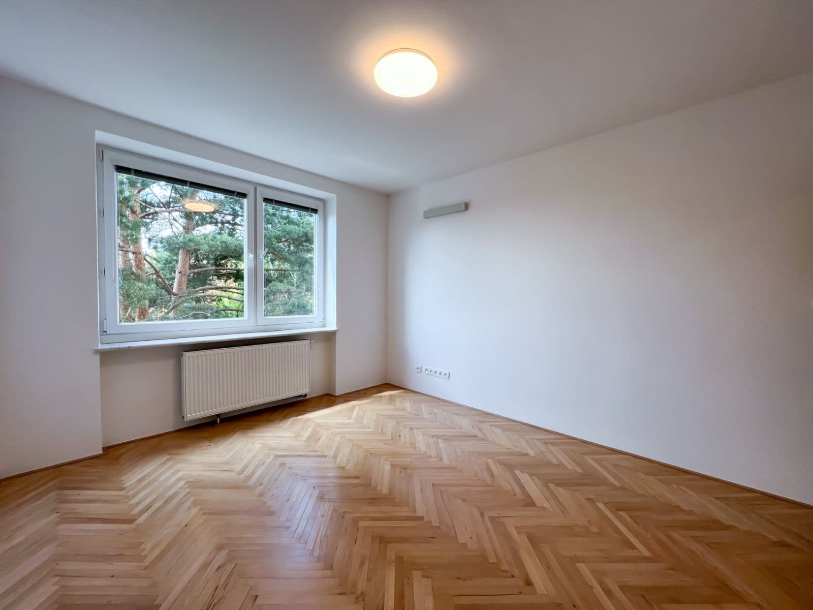 Pronájem bytu 2+1 64 m², Uprkova, Brno, Jihomoravský kraj Pronájem bytu 2+1 64 m², Uprkova, Brno, Jihomoravský kraj