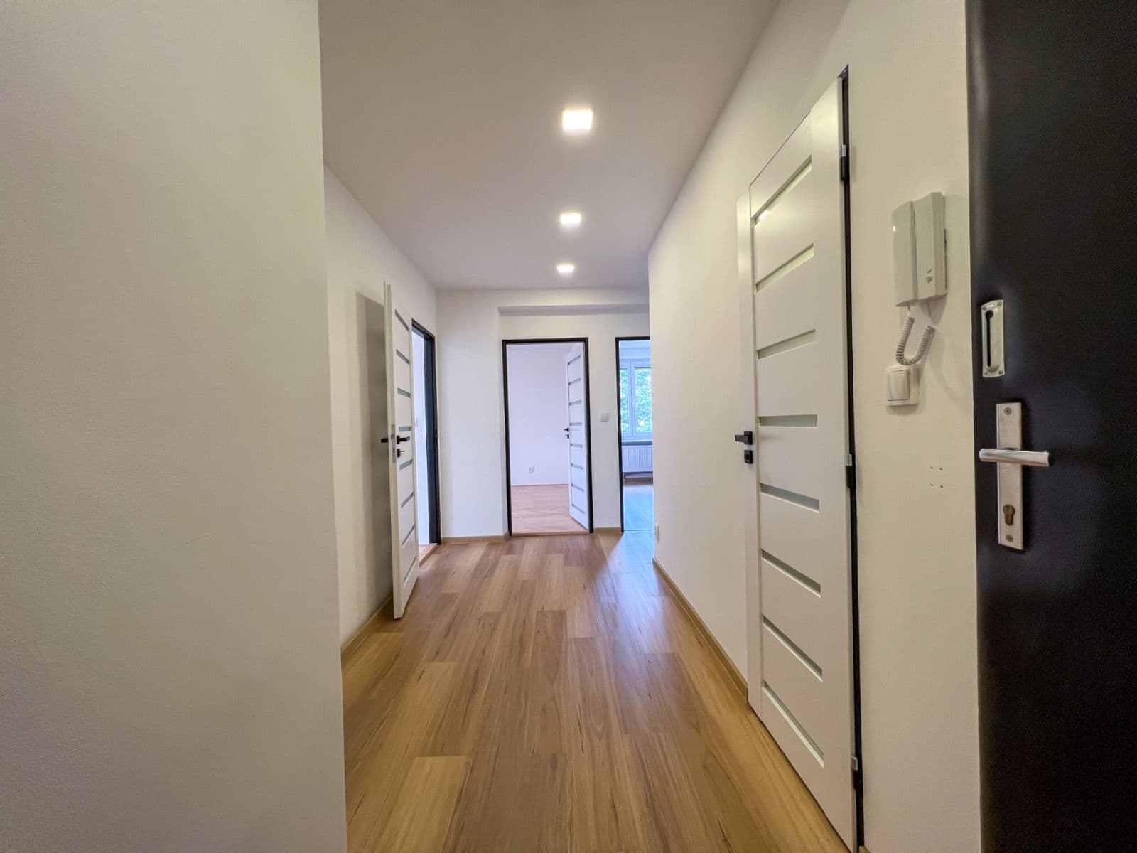 Pronájem bytu 2+1 64 m², Uprkova, Brno, Jihomoravský kraj Pronájem bytu 2+1 64 m², Uprkova, Brno, Jihomoravský kraj