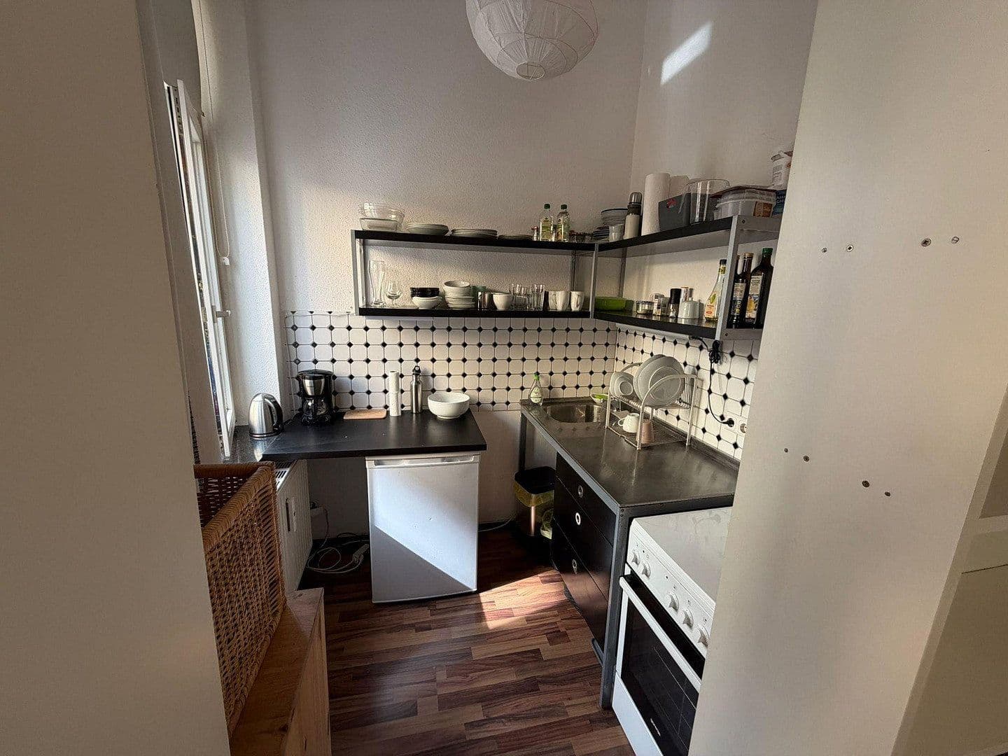 Pronájem bytu 1+1 30 m², Philippstraße 48, Köln, Severní Porýní-Vestfálsko Pronájem bytu 1+1 30 m², Philippstraße 48, Köln, Severní Porýní-Vestfálsko