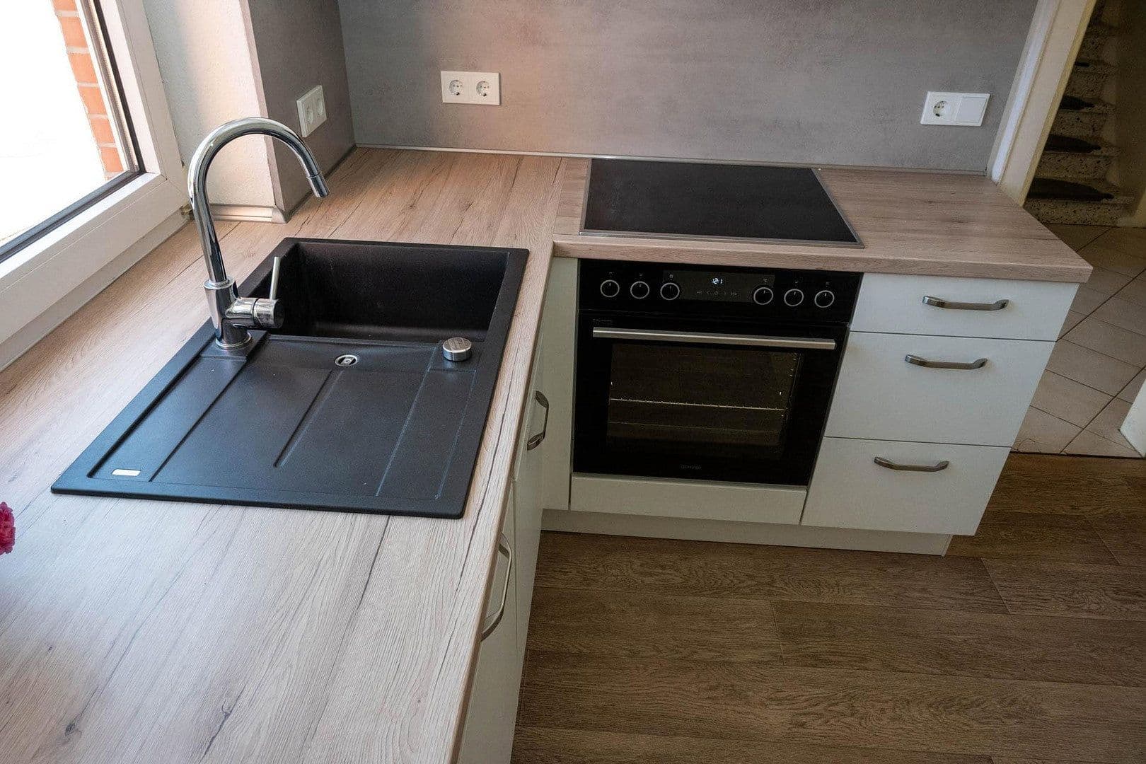 Prodej domu 98 m², pozemek 172 m², Schölischer Hochfeld 25, Stade, Dolní Sasko Prodej domu 98 m², pozemek 172 m², Schölischer Hochfeld 25, Stade, Dolní Sasko