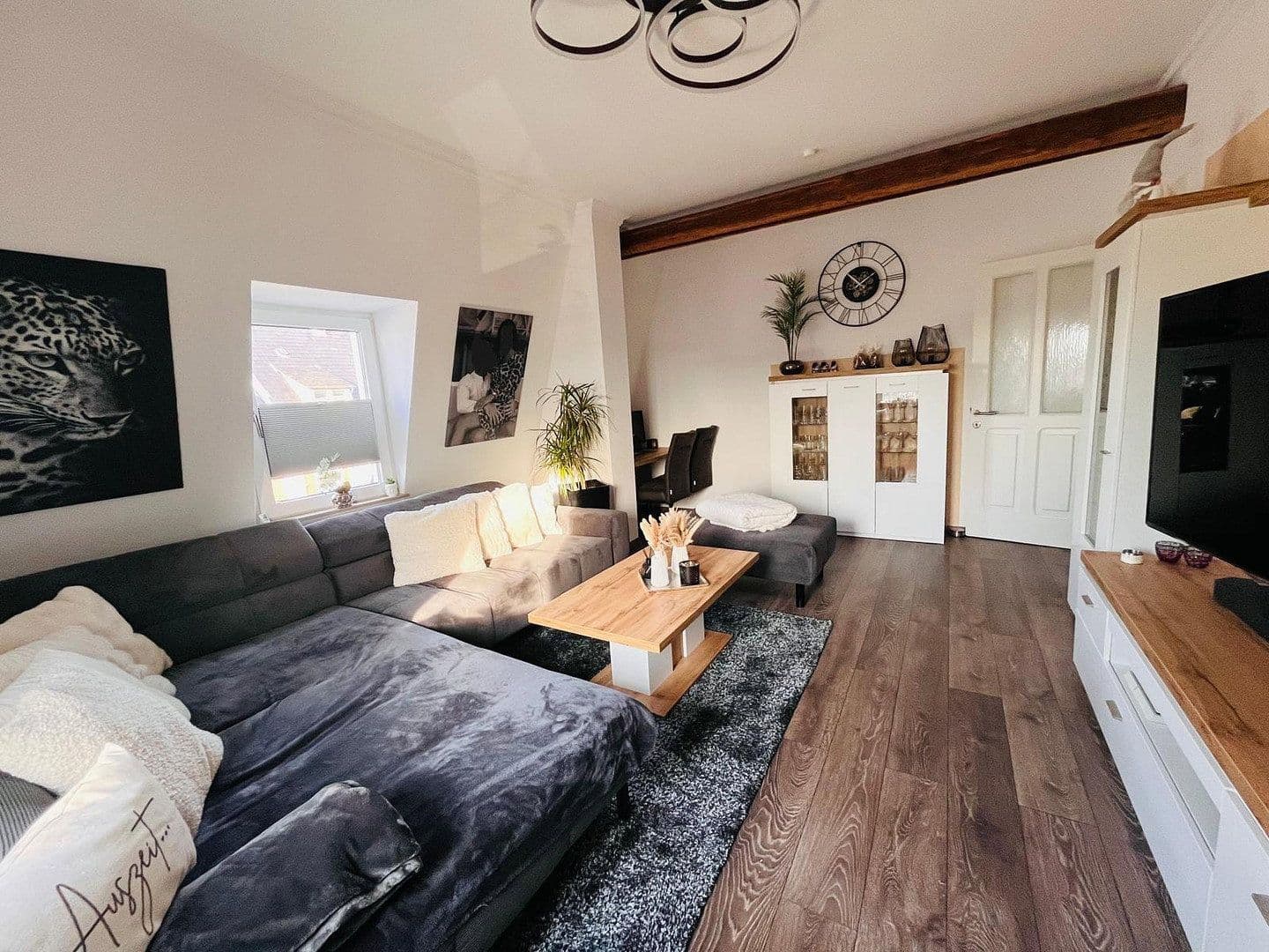 Prodej bytu 2+1 80 m², Bergisch Gladbach, Severní Porýní-Vestfálsko Prodej bytu 2+1 80 m², Bergisch Gladbach, Severní Porýní-Vestfálsko