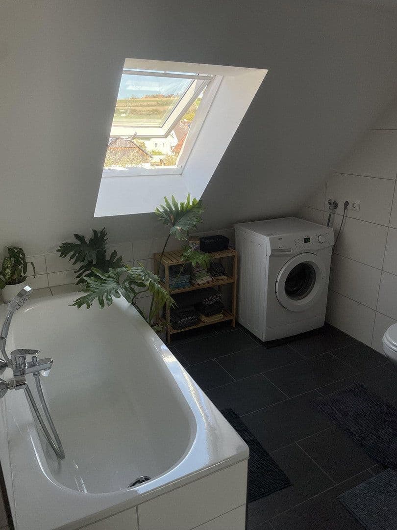 Pronájem bytu 2+kk 80 m², Bruck i.d.OPf., Bavorsko Pronájem bytu 2+kk 80 m², Bruck i.d.OPf., Bavorsko