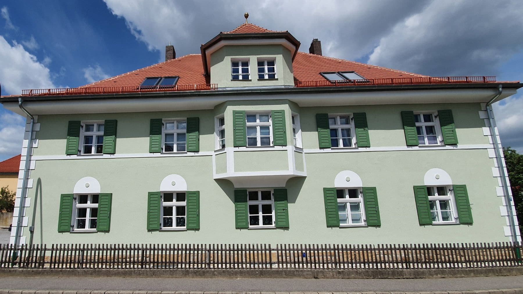 Pronájem bytu 2+kk 80 m², Bruck i.d.OPf., Bavorsko Pronájem bytu 2+kk 80 m², Bruck i.d.OPf., Bavorsko