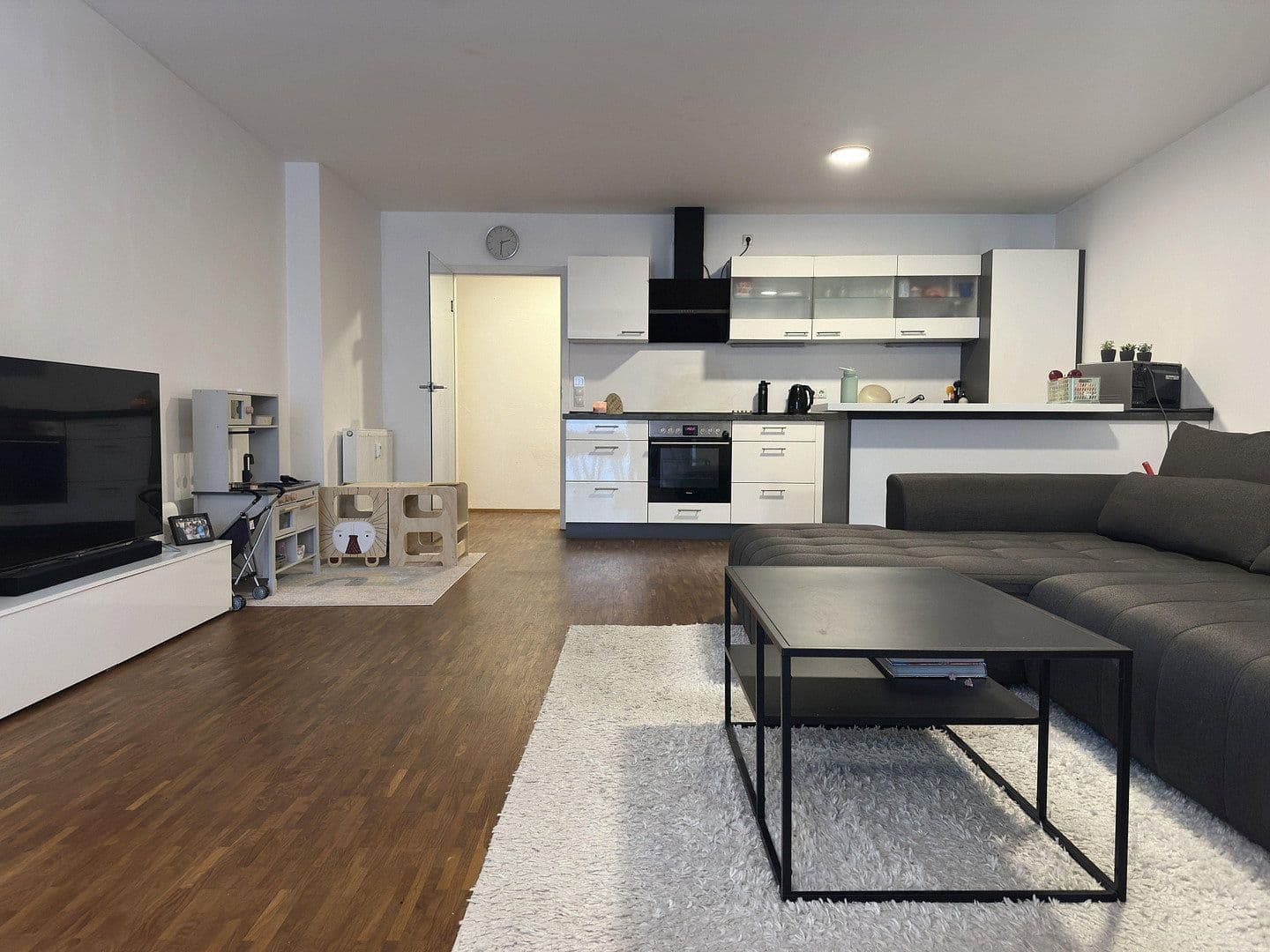 Pronájem bytu 3+kk 115 m², Pielenhofen, Bavorsko Pronájem bytu 3+kk 115 m², Pielenhofen, Bavorsko