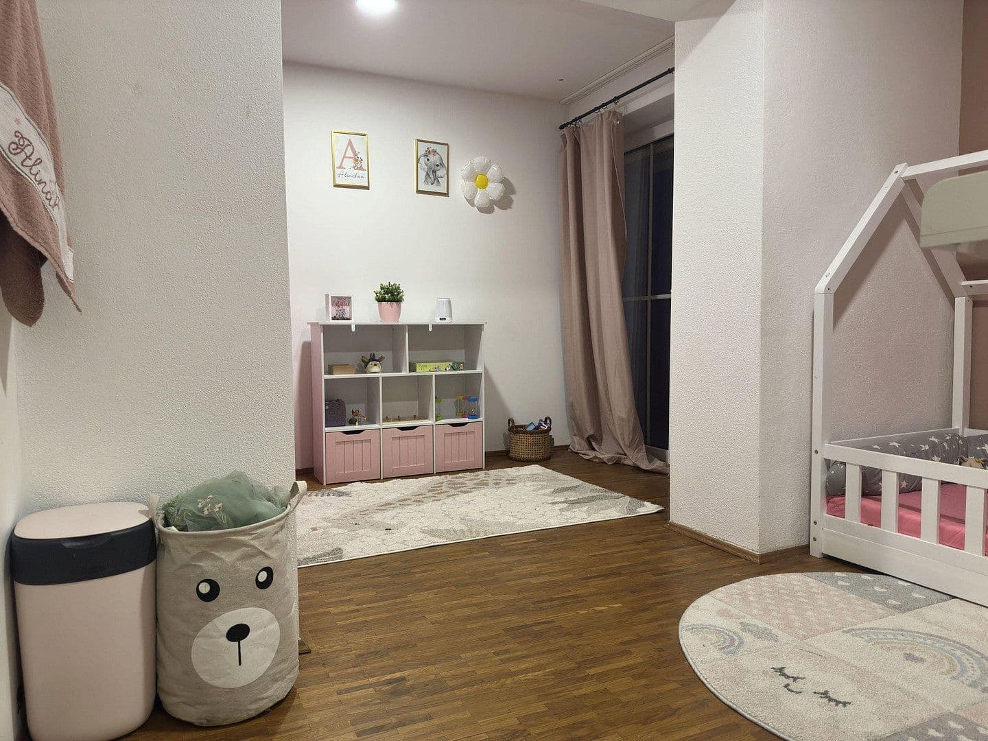 Pronájem bytu 3+kk 115 m², Pielenhofen, Bavorsko Pronájem bytu 3+kk 115 m², Pielenhofen, Bavorsko