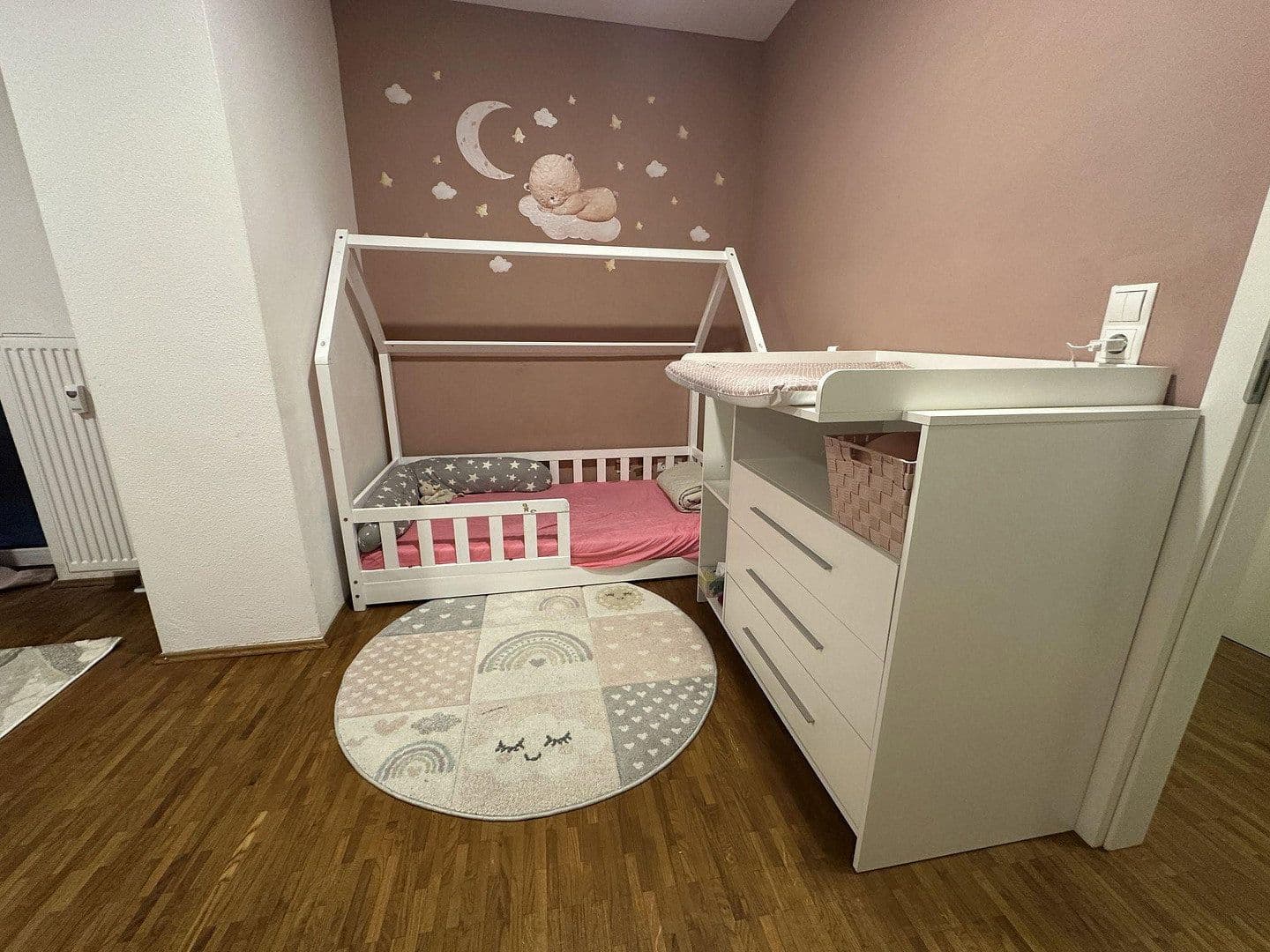 Pronájem bytu 3+kk 115 m², Pielenhofen, Bavorsko Pronájem bytu 3+kk 115 m², Pielenhofen, Bavorsko
