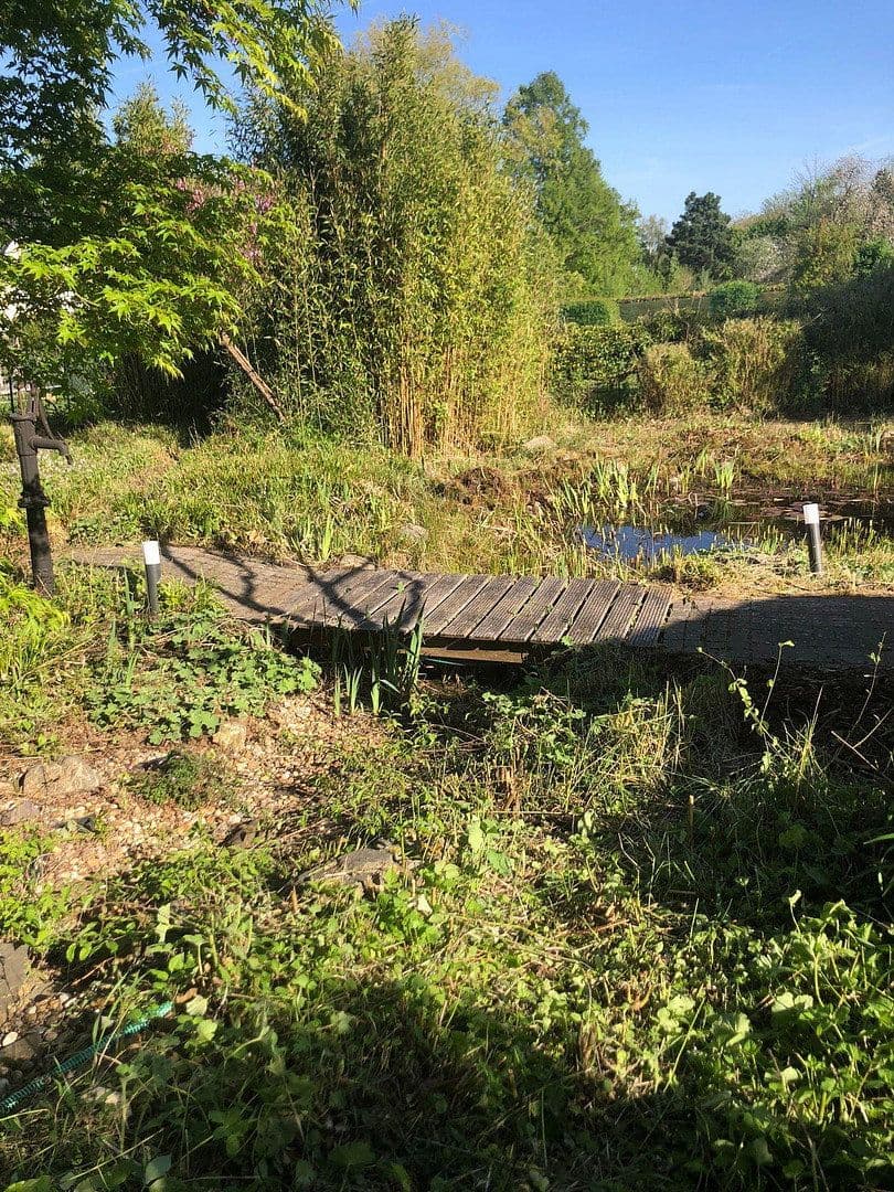 Prodej domu 160 m², pozemek 1.236 m², Cáchy, Severní Porýní-Vestfálsko Prodej domu 160 m², pozemek 1.236 m², Cáchy, Severní Porýní-Vestfálsko