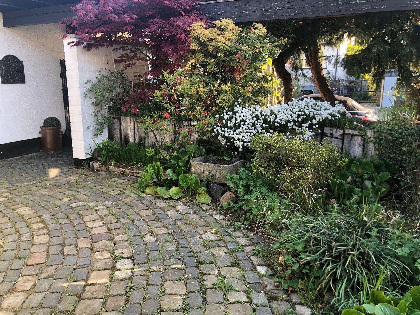 Prodej domu 160 m², pozemek 1.236 m², Cáchy, Severní Porýní-Vestfálsko Prodej domu 160 m², pozemek 1.236 m², Cáchy, Severní Porýní-Vestfálsko