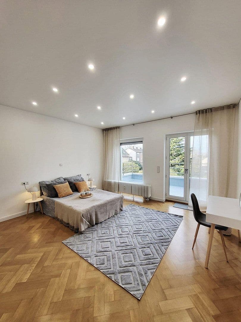 Pronájem bytu 3+1 106 m², Mulheim an der Ruhr, Severní Porýní-Vestfálsko Pronájem bytu 3+1 106 m², Mulheim an der Ruhr, Severní Porýní-Vestfálsko