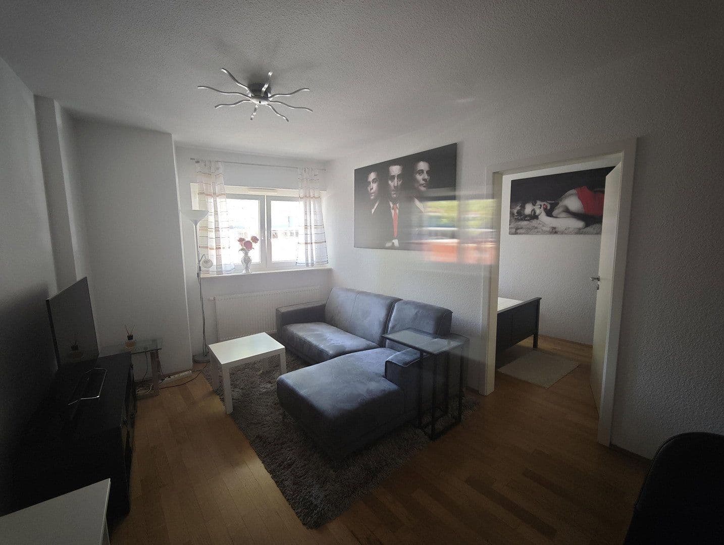 Pronájem bytu 2+1 48 m², Mannheim, Bádensko-Württembersko Pronájem bytu 2+1 48 m², Mannheim, Bádensko-Württembersko