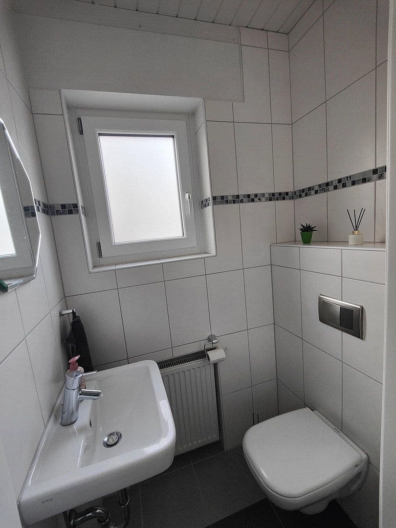 Prodej domu 150 m², pozemek 429 m², Bedburg, Severní Porýní-Vestfálsko Prodej domu 150 m², pozemek 429 m², Bedburg, Severní Porýní-Vestfálsko