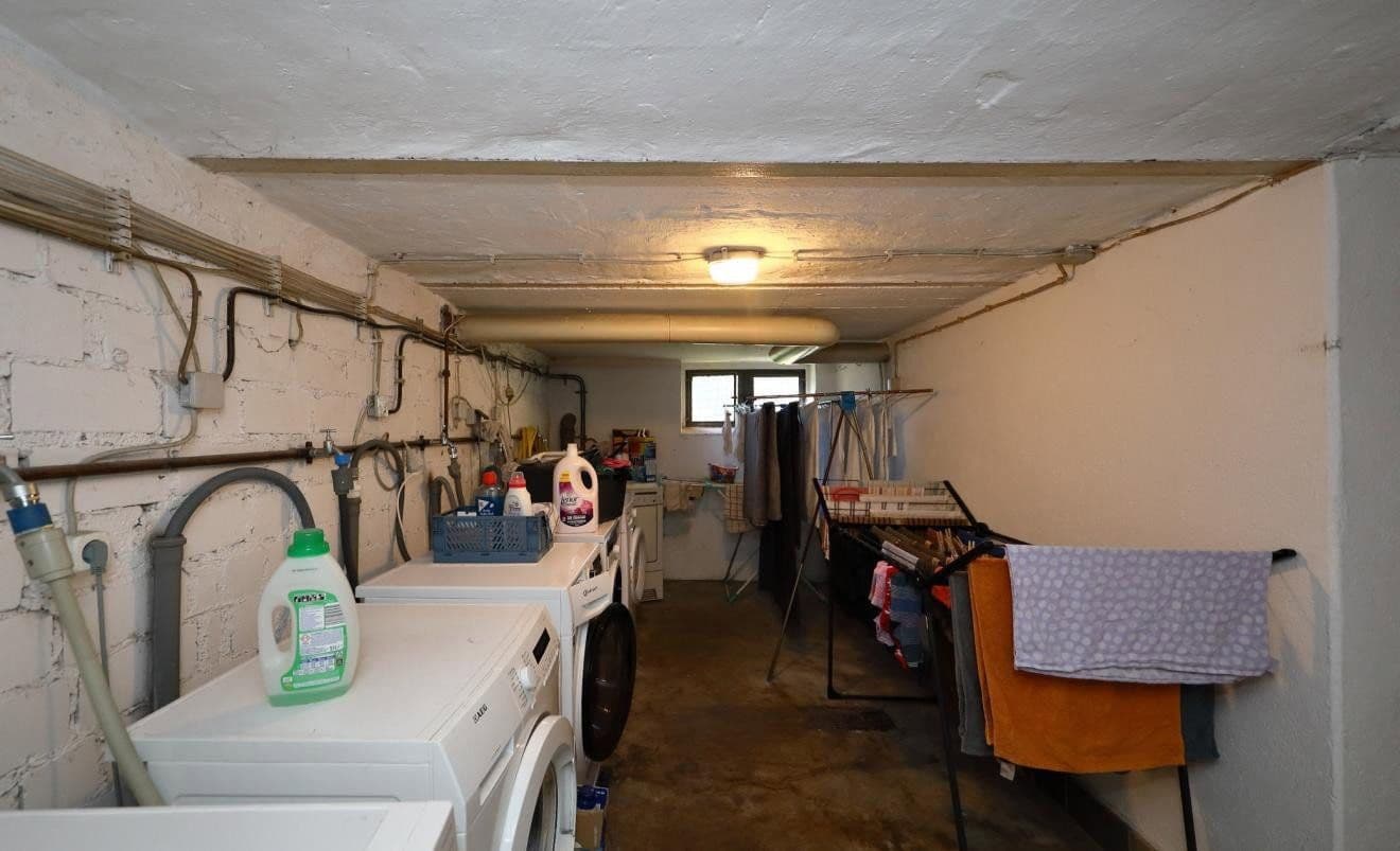 Prodej bytu 4+kk 94 m², Essen, Severní Porýní-Vestfálsko Prodej bytu 4+kk 94 m², Essen, Severní Porýní-Vestfálsko