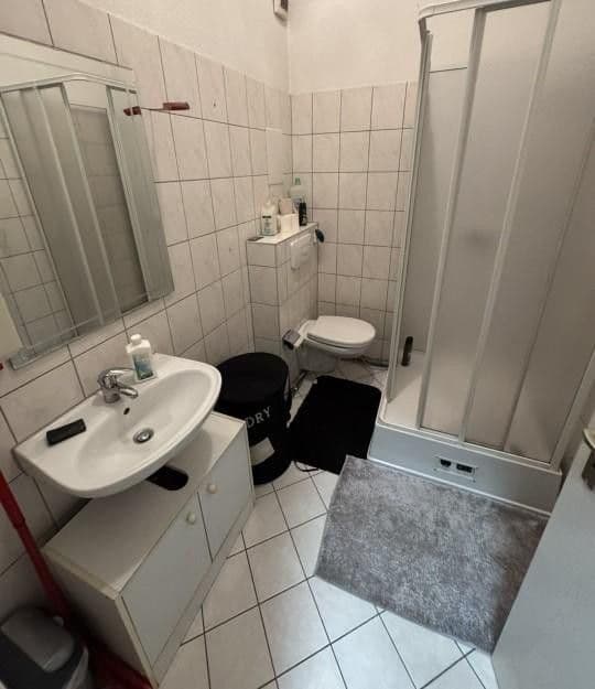 Prodej bytu 4+kk 94 m², Essen, Severní Porýní-Vestfálsko Prodej bytu 4+kk 94 m², Essen, Severní Porýní-Vestfálsko