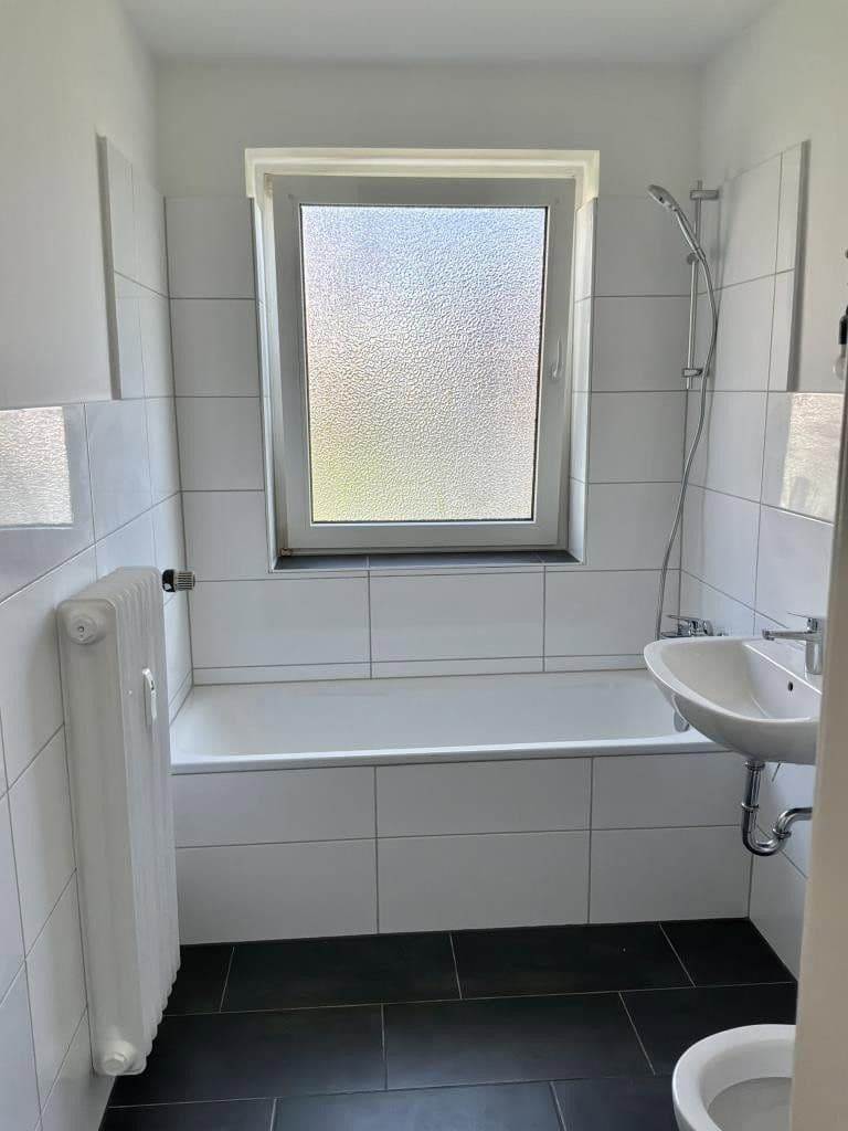 Prodej bytu 4+kk 94 m², Essen, Severní Porýní-Vestfálsko Prodej bytu 4+kk 94 m², Essen, Severní Porýní-Vestfálsko