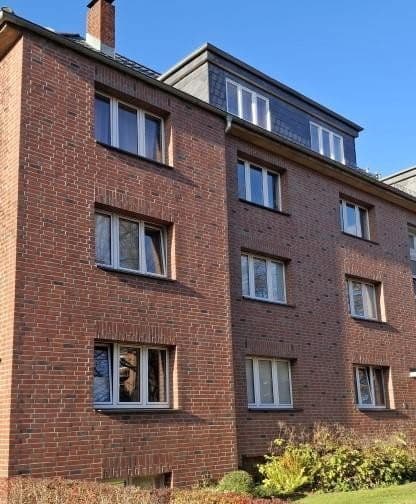 Prodej bytu 4+kk 94 m², Essen, Severní Porýní-Vestfálsko Prodej bytu 4+kk 94 m², Essen, Severní Porýní-Vestfálsko