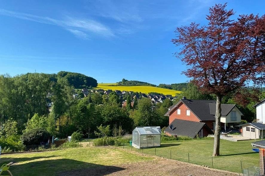 Prodej domu 225 m², pozemek 632 m², Kalletal, Severní Porýní-Vestfálsko Prodej domu 225 m², pozemek 632 m², Kalletal, Severní Porýní-Vestfálsko