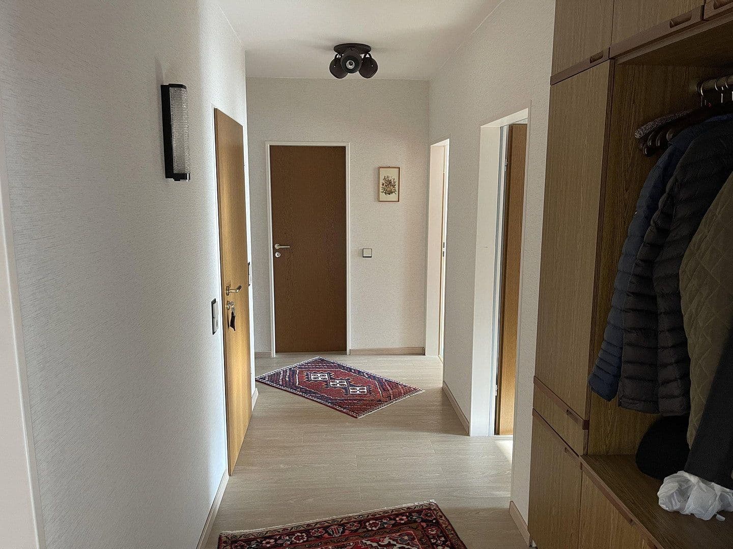 Prodej domu 225 m², pozemek 632 m², Kalletal, Severní Porýní-Vestfálsko Prodej domu 225 m², pozemek 632 m², Kalletal, Severní Porýní-Vestfálsko