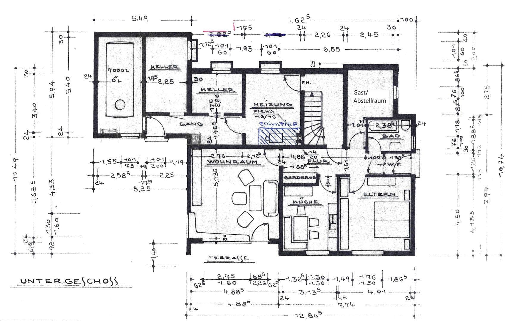 Prodej domu 225 m², pozemek 632 m², Kalletal, Severní Porýní-Vestfálsko Prodej domu 225 m², pozemek 632 m², Kalletal, Severní Porýní-Vestfálsko