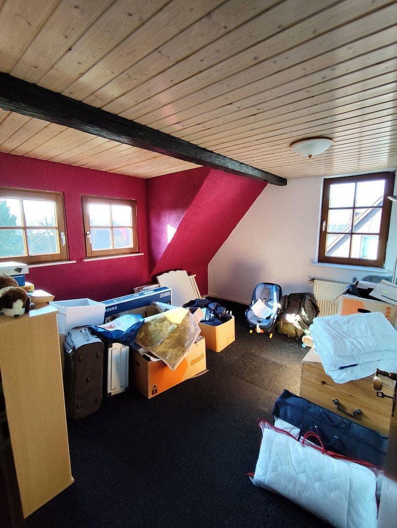Prodej domu 192 m², pozemek 145 m², Am Leurenberg 18, Nürtingen, Bádensko-Württembersko Prodej domu 192 m², pozemek 145 m², Am Leurenberg 18, Nürtingen, Bádensko-Württembersko