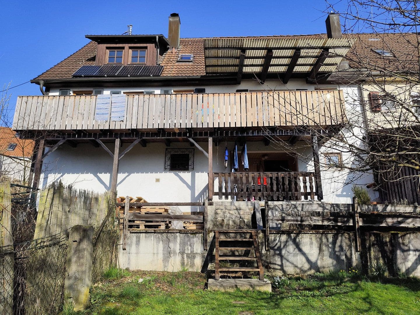 Prodej domu 192 m², pozemek 145 m², Am Leurenberg 18, Nürtingen, Bádensko-Württembersko Prodej domu 192 m², pozemek 145 m², Am Leurenberg 18, Nürtingen, Bádensko-Württembersko