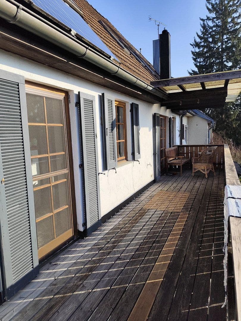 Prodej domu 192 m², pozemek 145 m², Am Leurenberg 18, Nürtingen, Bádensko-Württembersko Prodej domu 192 m², pozemek 145 m², Am Leurenberg 18, Nürtingen, Bádensko-Württembersko