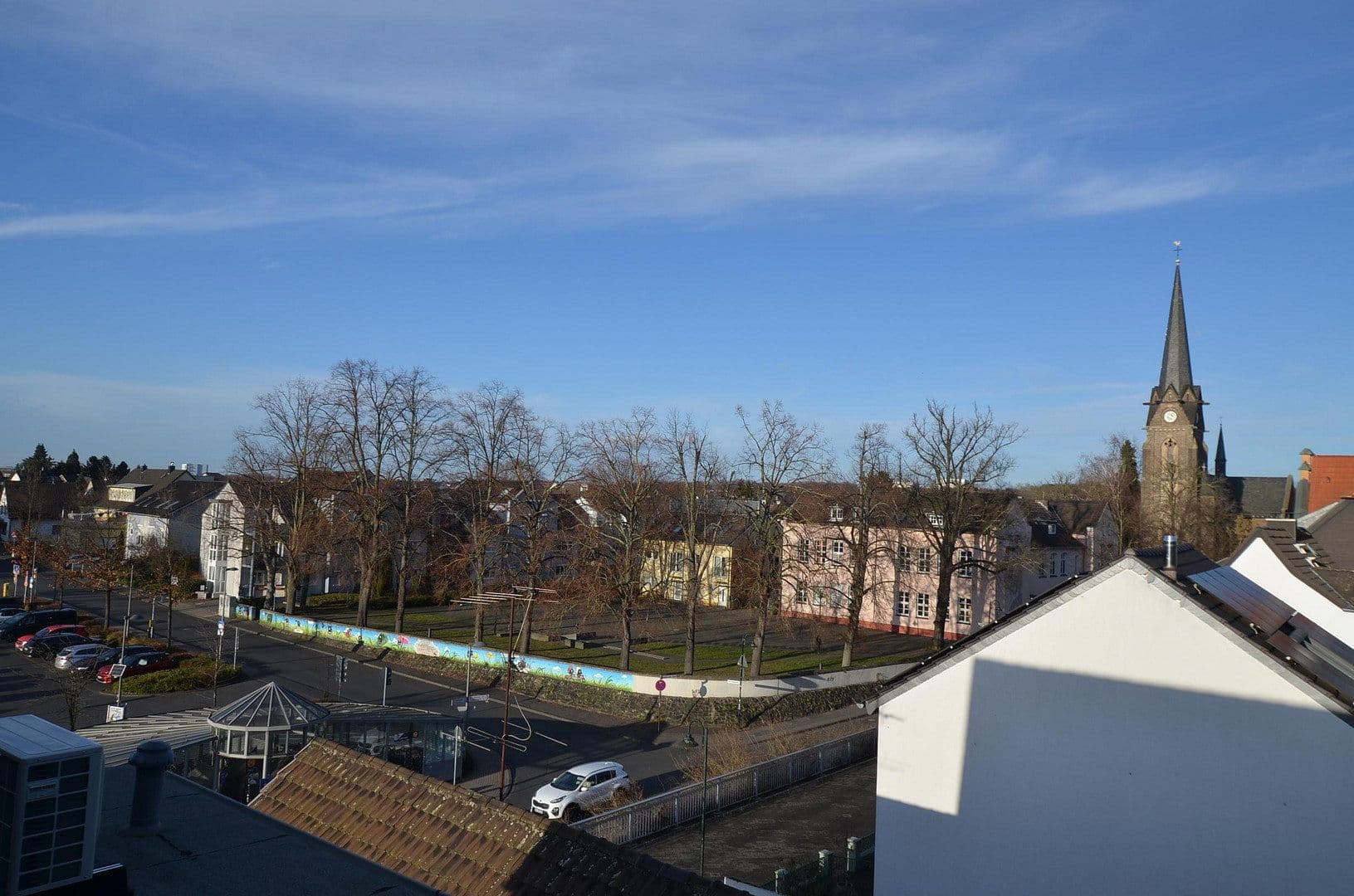 Pronájem bytu 4+1 120 m², Pfarrer-Werr-Straße, 40, Troisdorf, Severní Porýní-Vestfálsko Pronájem bytu 4+1 120 m², Pfarrer-Werr-Straße, 40, Troisdorf, Severní Porýní-Vestfálsko