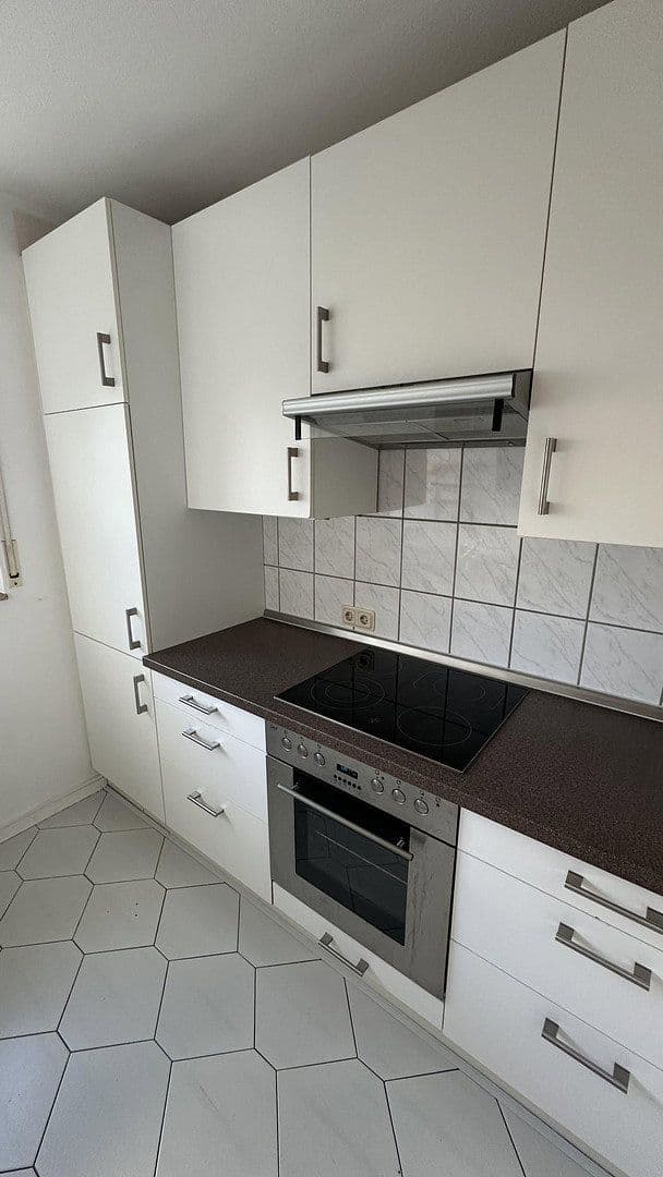 Pronájem bytu 1+kk 40 m², Theresenstrasse 4, Königstein im Taunus, Hessen Pronájem bytu 1+kk 40 m², Theresenstrasse 4, Königstein im Taunus, Hessen