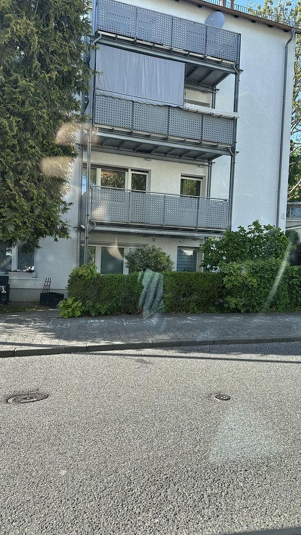 Pronájem bytu 1+kk 40 m², Theresenstrasse 4, Königstein im Taunus, Hessen Pronájem bytu 1+kk 40 m², Theresenstrasse 4, Königstein im Taunus, Hessen