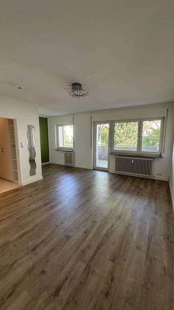 Pronájem bytu 1+kk 40 m², Theresenstrasse 4, Königstein im Taunus, Hessen Pronájem bytu 1+kk 40 m², Theresenstrasse 4, Königstein im Taunus, Hessen
