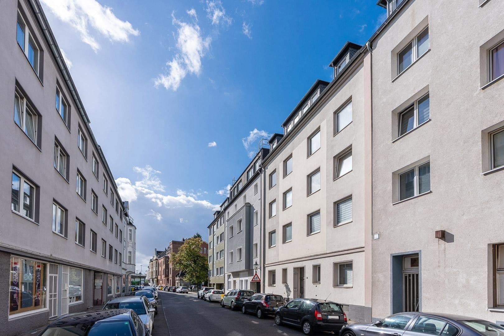 Pronájem bytu 2+1 54 m², Helmutstraße 2, Düsseldorf, Severní Porýní-Vestfálsko Pronájem bytu 2+1 54 m², Helmutstraße 2, Düsseldorf, Severní Porýní-Vestfálsko