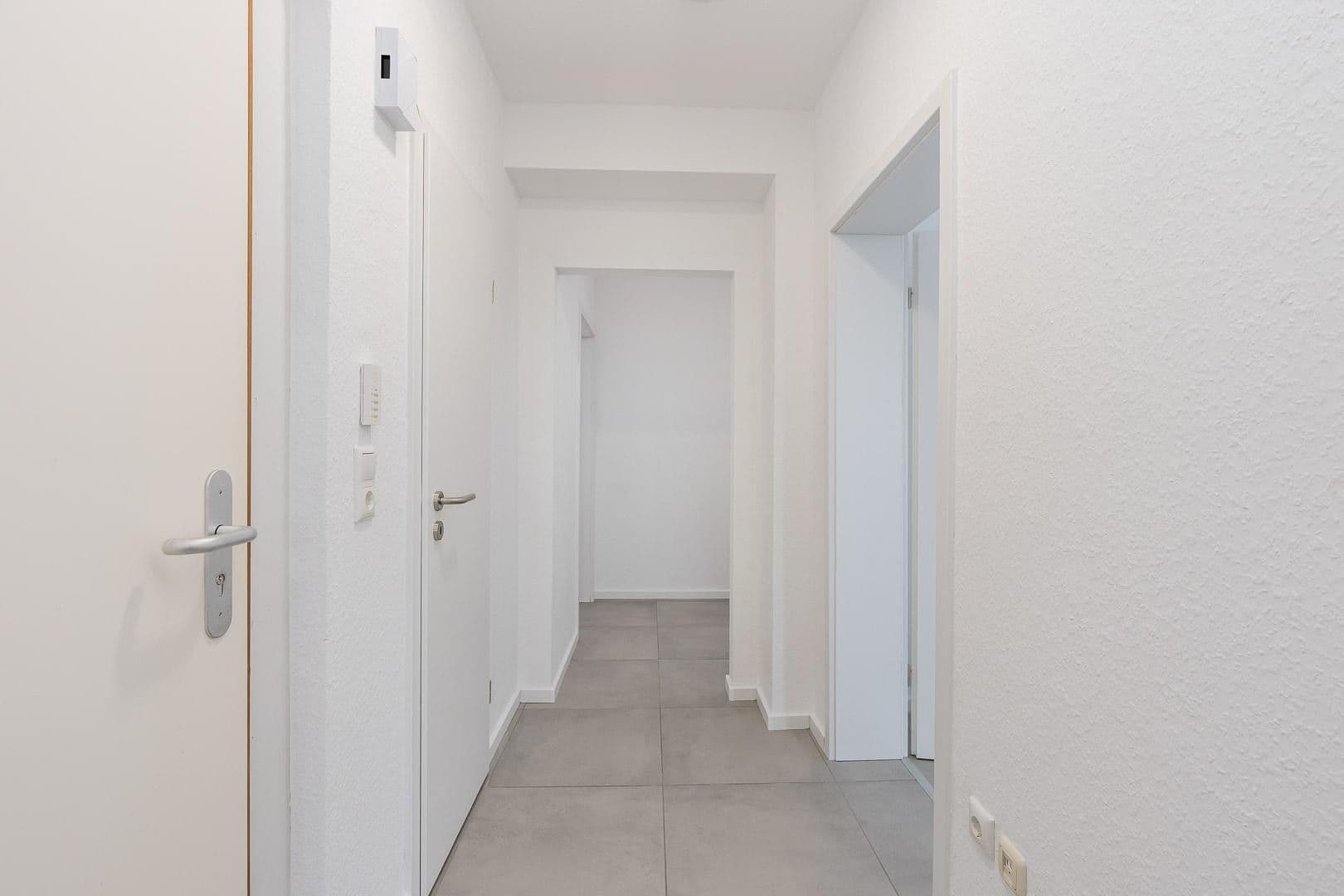 Pronájem bytu 2+1 54 m², Helmutstraße 2, Düsseldorf, Severní Porýní-Vestfálsko Pronájem bytu 2+1 54 m², Helmutstraße 2, Düsseldorf, Severní Porýní-Vestfálsko