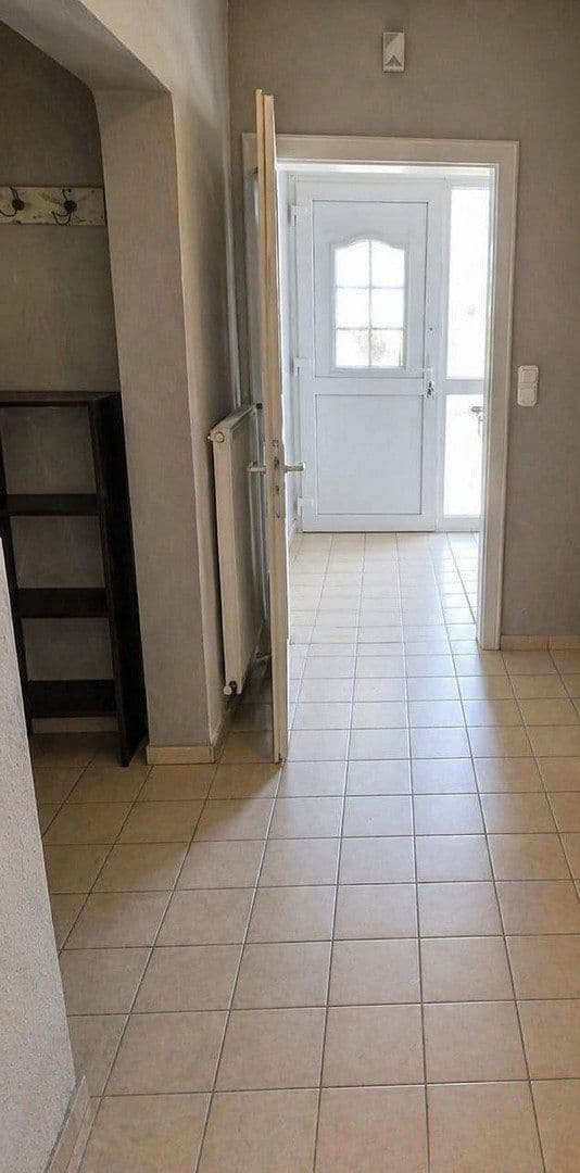 Pronájem domu 95 m², pozemek 90 m², Gneisenaustraße 11, Walsrode, Dolní Sasko Pronájem domu 95 m², pozemek 90 m², Gneisenaustraße 11, Walsrode, Dolní Sasko
