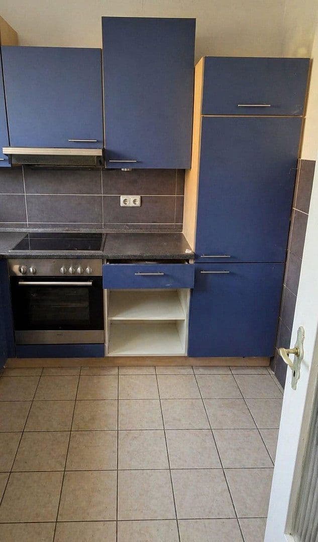 Pronájem domu 95 m², pozemek 90 m², Gneisenaustraße 11, Walsrode, Dolní Sasko Pronájem domu 95 m², pozemek 90 m², Gneisenaustraße 11, Walsrode, Dolní Sasko
