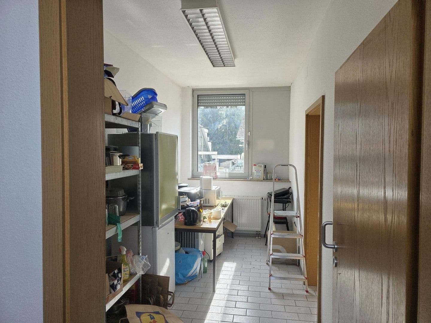 Pronájem nebytového prostoru 454 m², Plüderhausen, Bádensko-Württembersko Pronájem nebytového prostoru 454 m², Plüderhausen, Bádensko-Württembersko