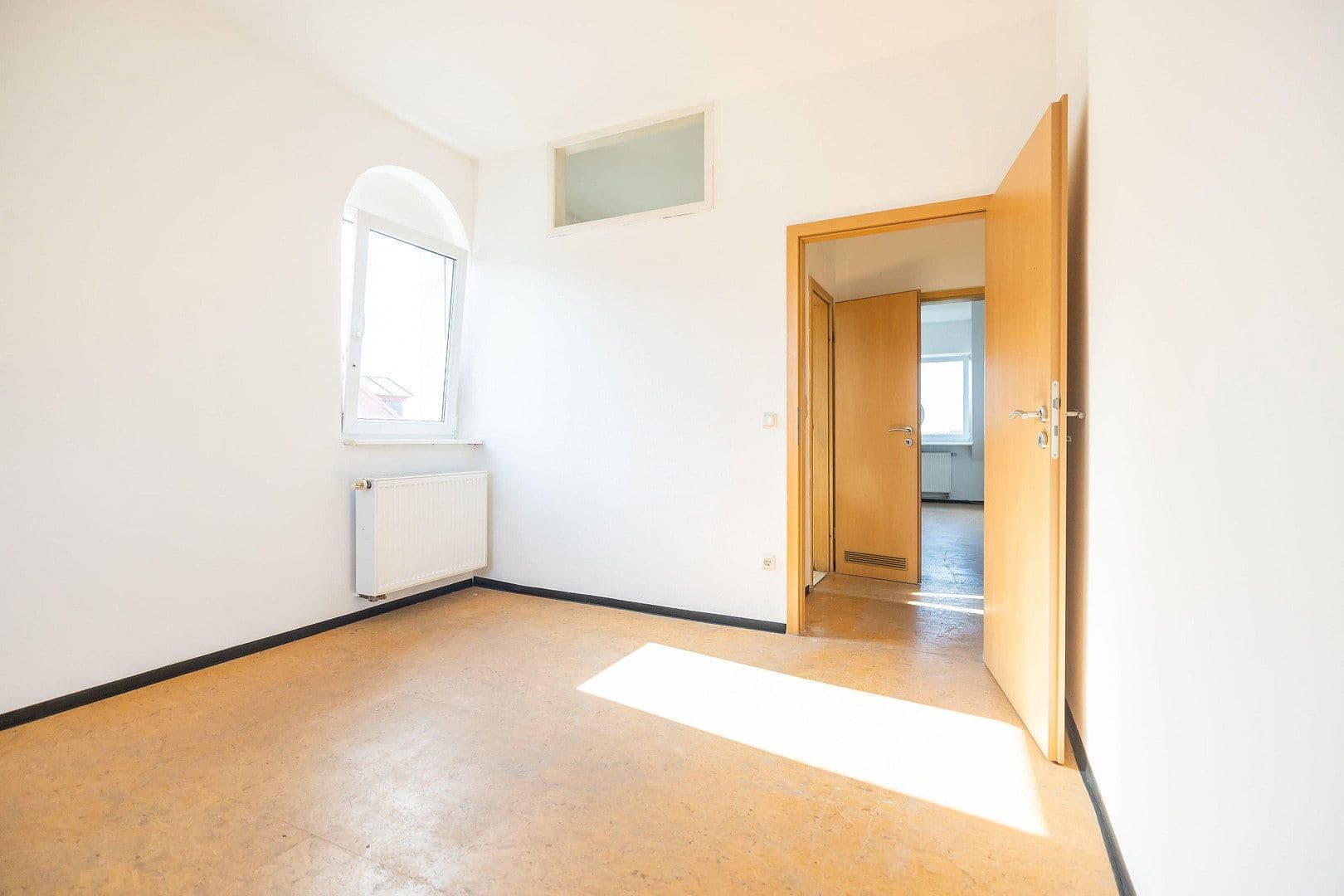 Prodej domu 733 m², pozemek 450 m², Nürnberg, Bavorsko Prodej domu 733 m², pozemek 450 m², Nürnberg, Bavorsko