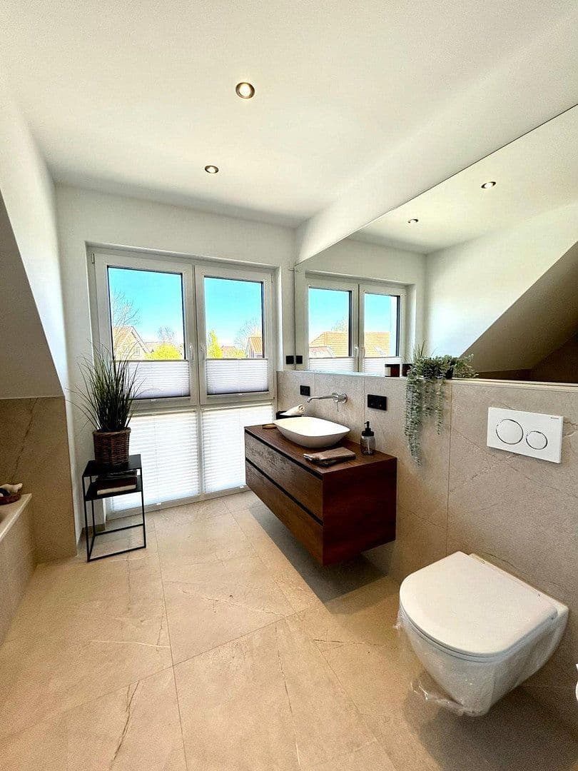 Prodej domu 125 m², pozemek 400 m², Apen, Dolní Sasko Prodej domu 125 m², pozemek 400 m², Apen, Dolní Sasko