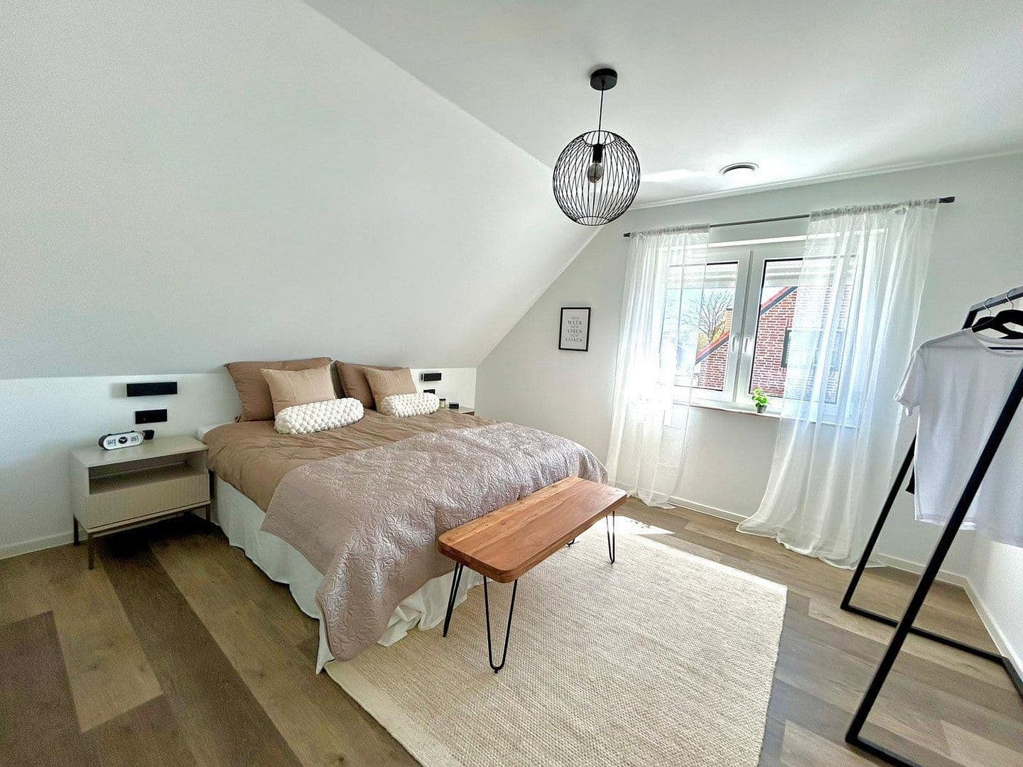 Prodej domu 125 m², pozemek 400 m², Apen, Dolní Sasko Prodej domu 125 m², pozemek 400 m², Apen, Dolní Sasko