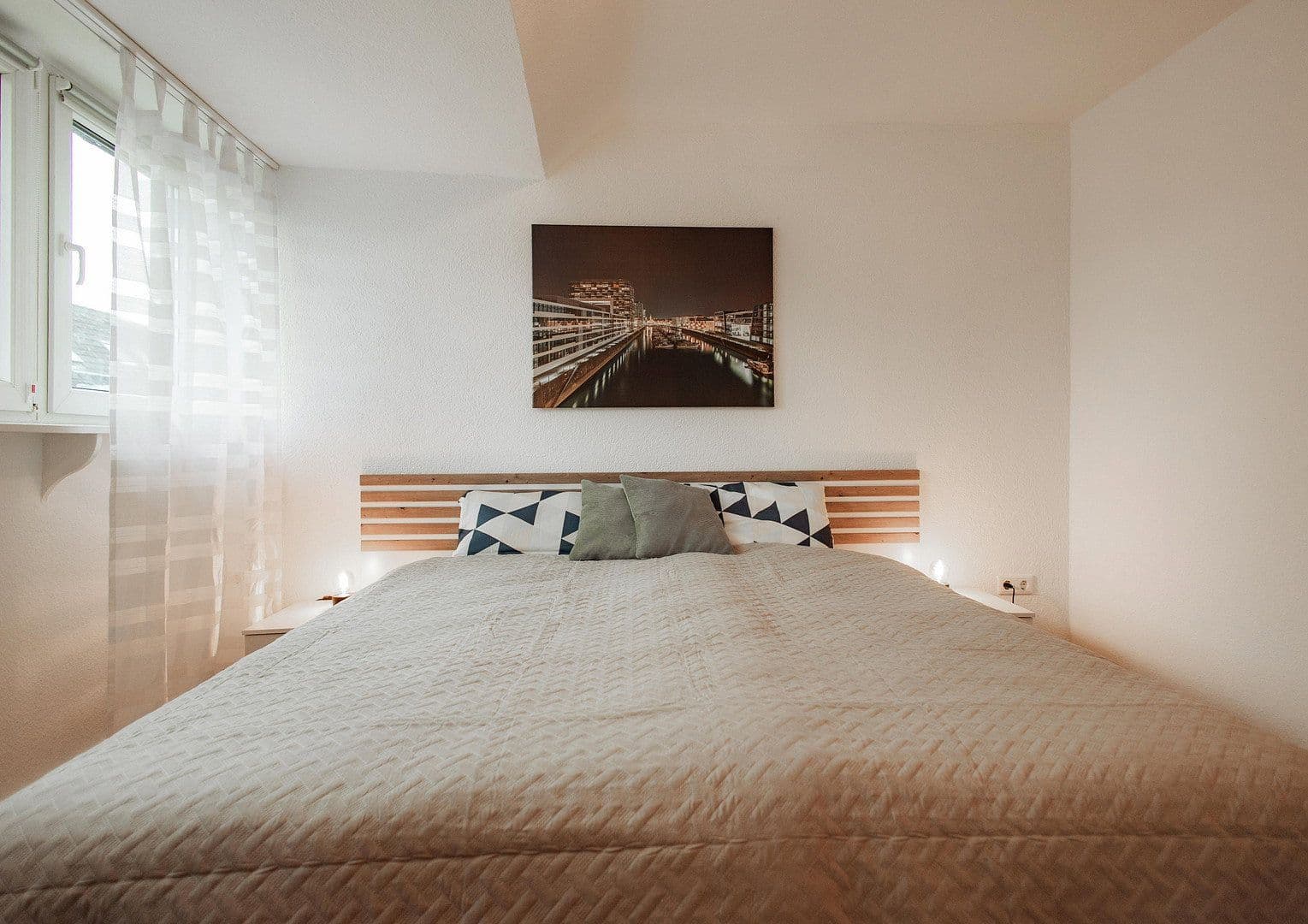 Pronájem bytu 2+kk 67 m², Adolf-Flecken Str., Neuss, Severní Porýní-Vestfálsko Pronájem bytu 2+kk 67 m², Adolf-Flecken Str., Neuss, Severní Porýní-Vestfálsko