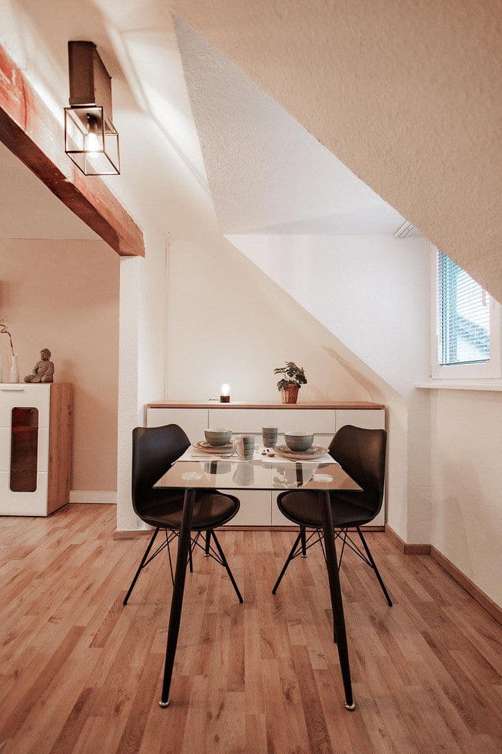 Pronájem bytu 2+kk 67 m², Adolf-Flecken Str., Neuss, Severní Porýní-Vestfálsko Pronájem bytu 2+kk 67 m², Adolf-Flecken Str., Neuss, Severní Porýní-Vestfálsko