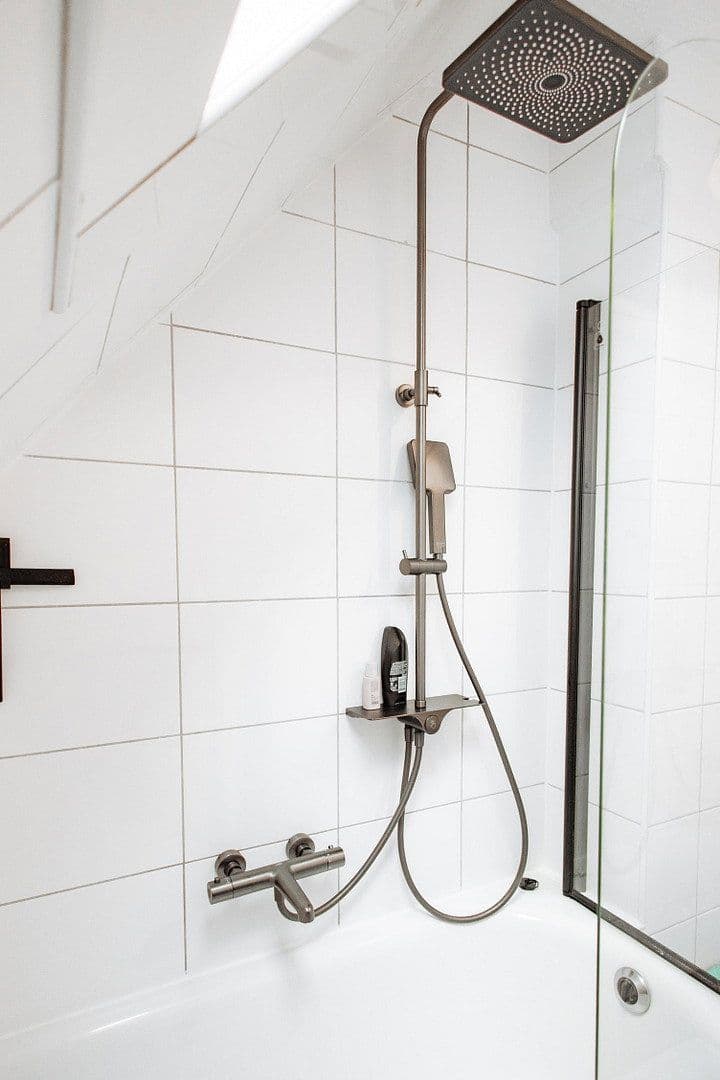 Pronájem bytu 2+kk 67 m², Adolf-Flecken Str., Neuss, Severní Porýní-Vestfálsko Pronájem bytu 2+kk 67 m², Adolf-Flecken Str., Neuss, Severní Porýní-Vestfálsko